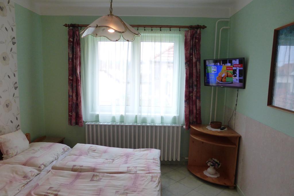 Napfeny Apartman Es Vendeghaz Egerszalok Ngoại thất bức ảnh