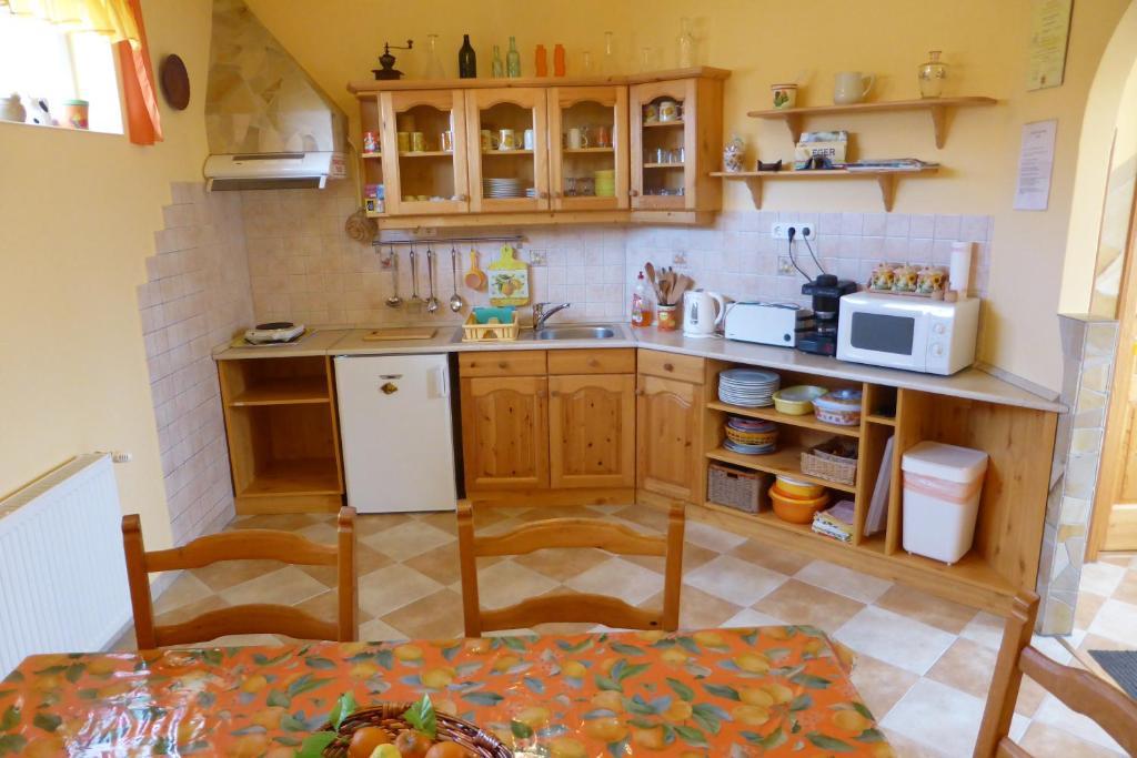 Napfeny Apartman Es Vendeghaz Egerszalok Phòng bức ảnh